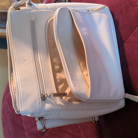 White leather and man made materials purse new without tags - Picture 1 of 6